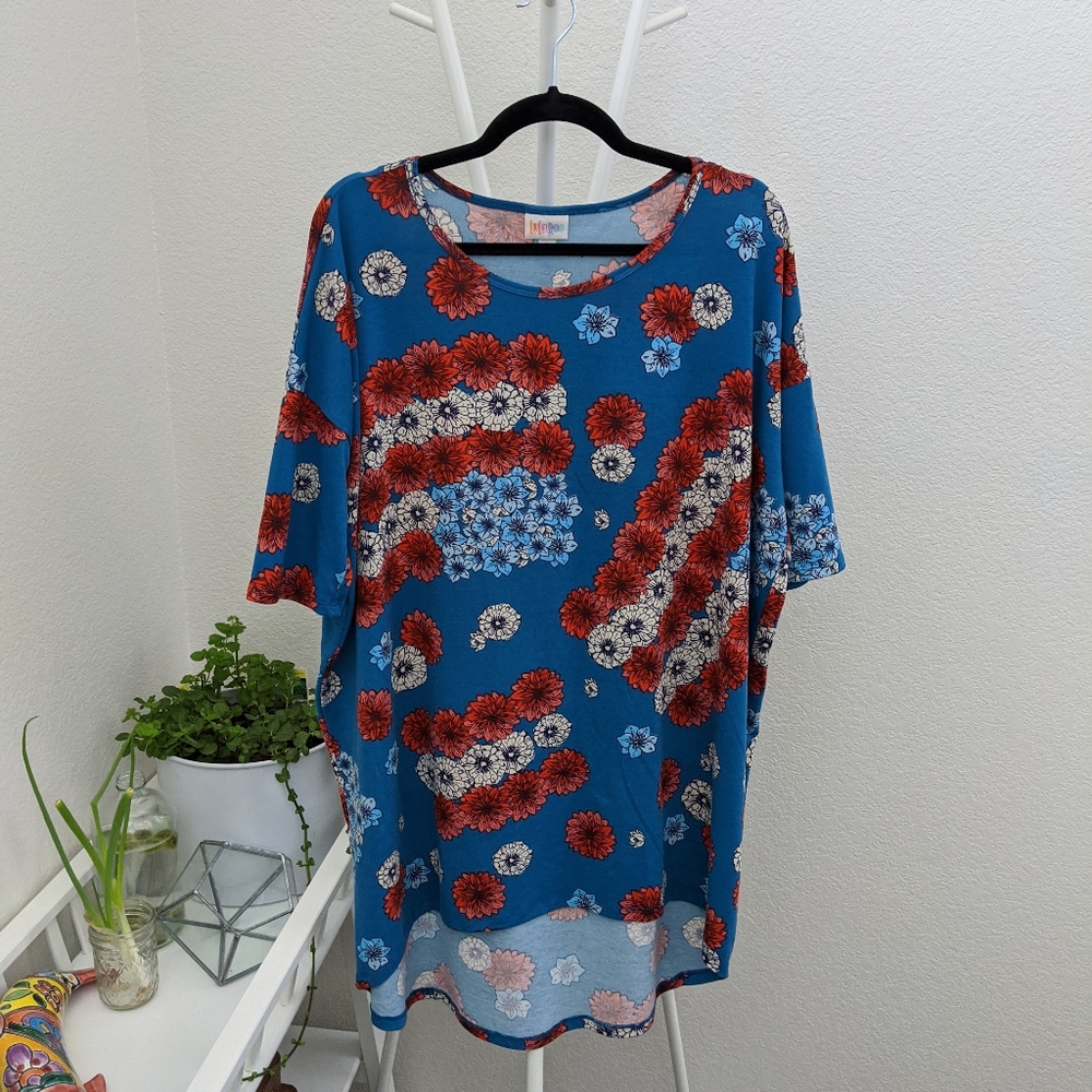 LuLaRoe American Irma Top size extra Large